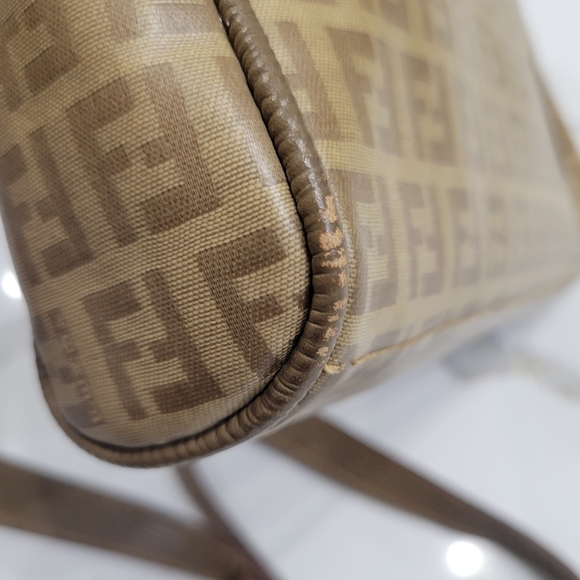 Fendi Vintage Zucca Logo Unisex Crossbody Bag - Picture 6 of 14